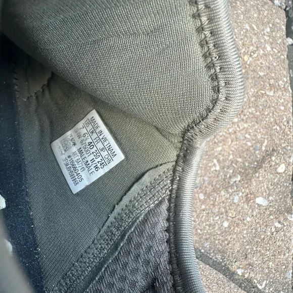 Olive green NMD R1 - Picture 4 of 4